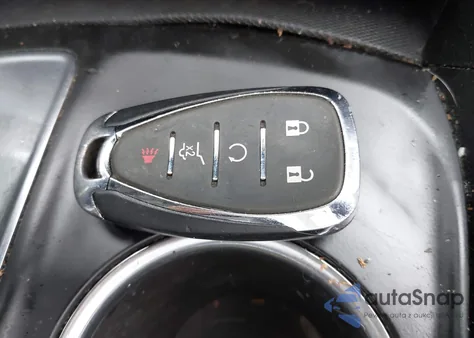 2020 Chevrolet Equinox Fwd 2Fl z USA, uszkodzony, nr VIN 2GNAXJEV2L6126261